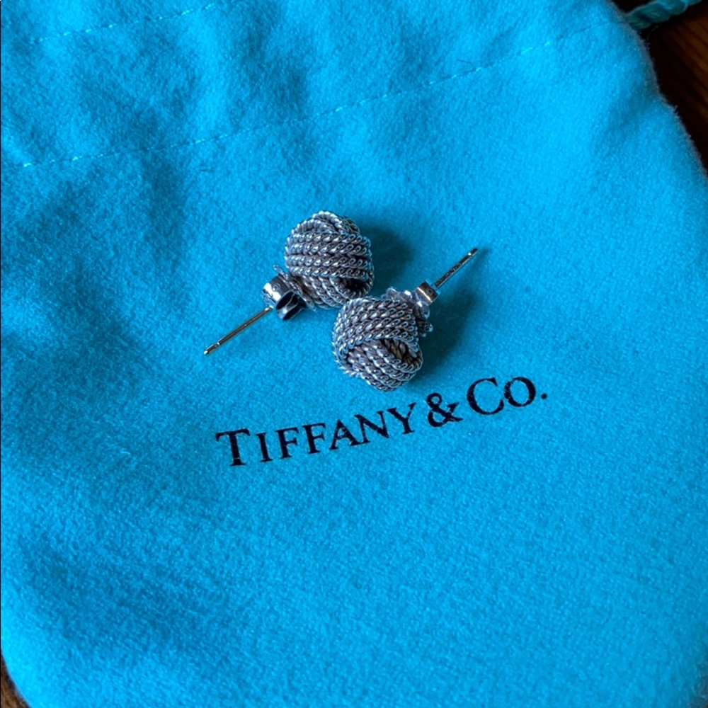 Tiffany knot earrings